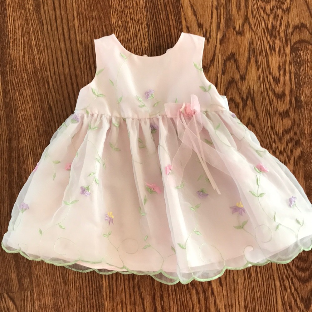 NWOT Beautiful Baby Dress